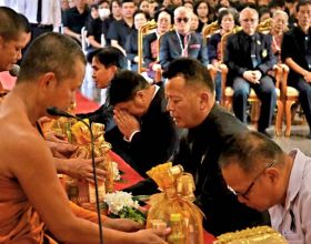 พิธีบำเพ็ญกุศล สวดพระอภิธรรม อุทิศถวายพระราชกุศลแด่  สมเด็จพระนางเจ้าสิริกิติ์ พระบรมราชินีนาถ  พระบรมราชชนนีพันปีหลวง